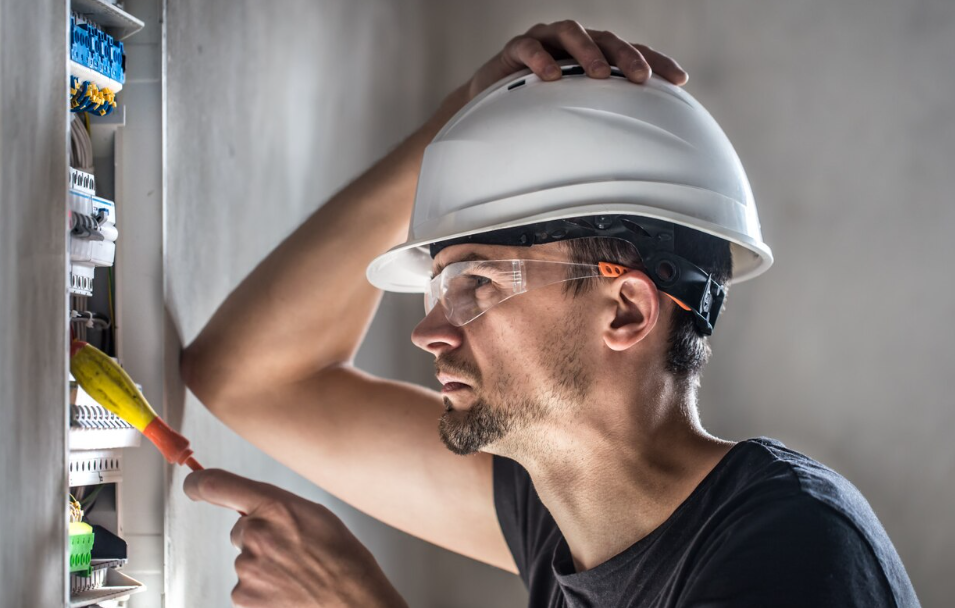 Importance of Electricians in Modern Urban Centres