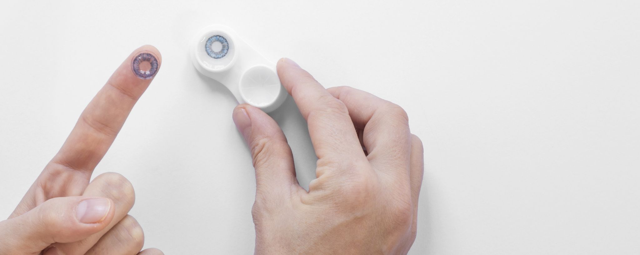 Beginner’s Guide to Contact Lenses: Including Coloured Options