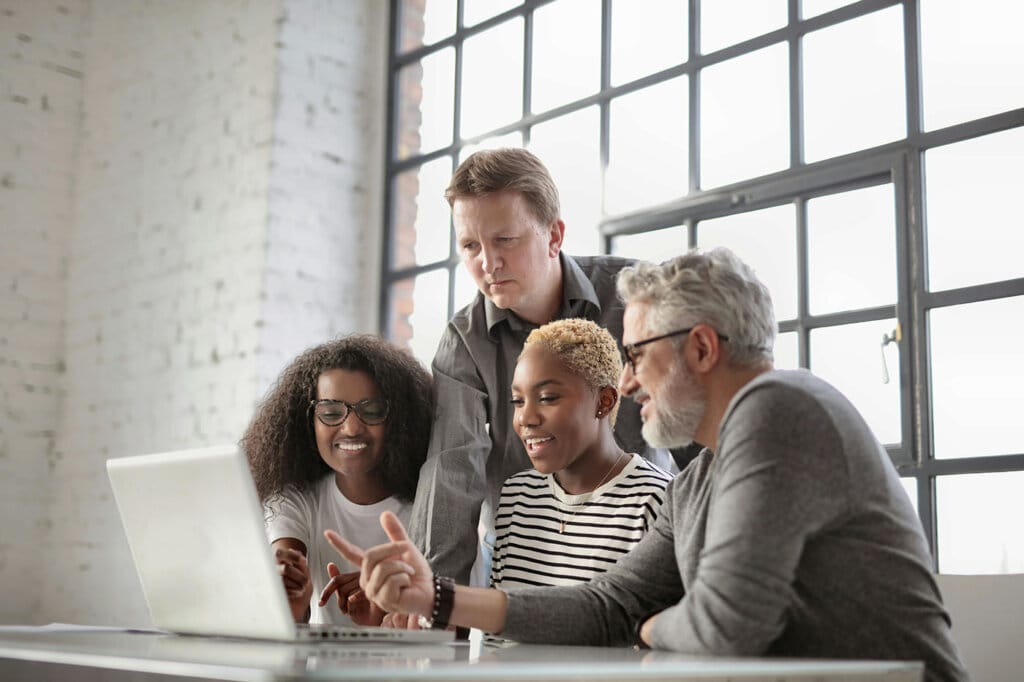 Why Companies Use Mentorship Programs to Strengthen Recruitment and Employee Engagement