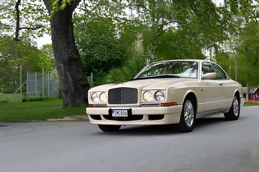 New vs. Used Cars: Which Option Makes More Financial Sense? New vs. Used Cars: Which Option Makes More Financial Sense?