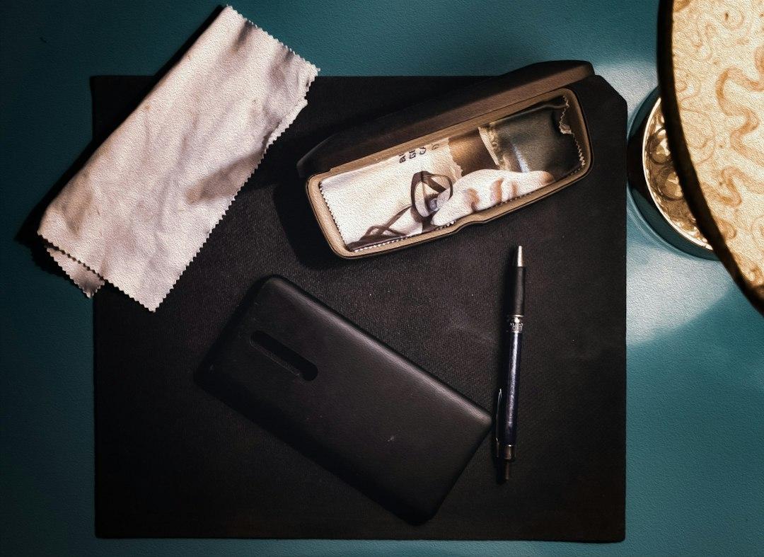 How Branded Merchandise Makes Your Company Memorable to Candidates and New Hires How Branded Merchandise Makes Your Company Memorable to Candidates and New Hires