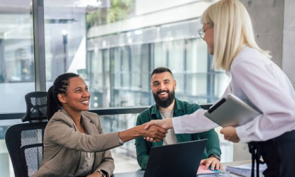 Why HR Teams Are Expanding Career and Recruitment Sections on Business Websites
