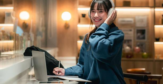 What Factors Influence the Cost of Private Tutoring in California?